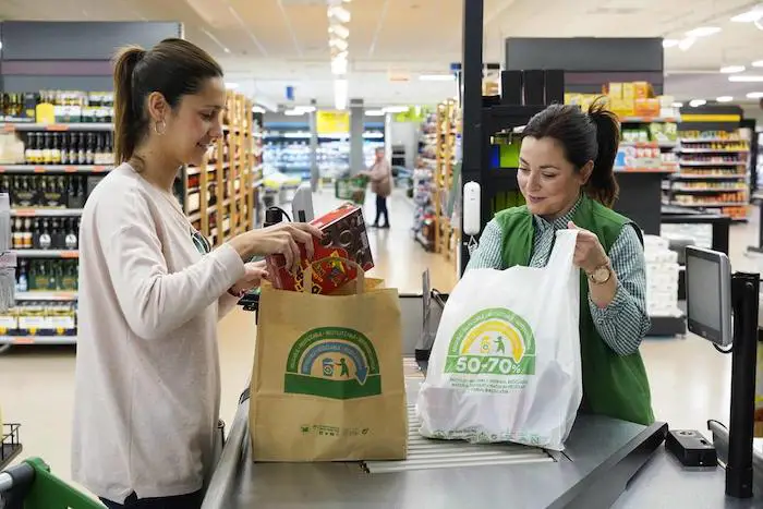 cajera para supermercado