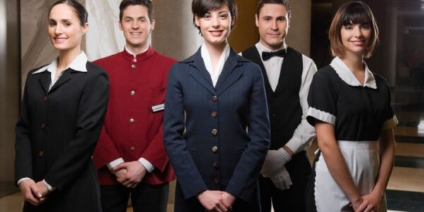 trabajo para recepcionista de hotel